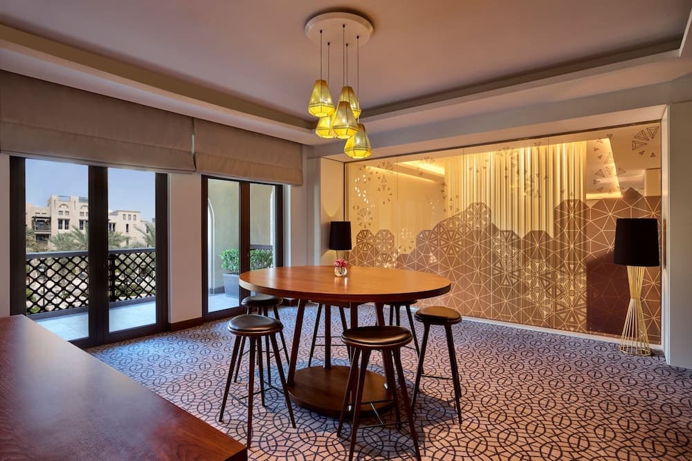 The Heritage Hotel, Autograph Collection — 10