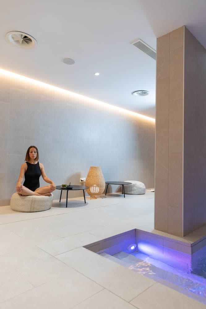 JS Palma Plaza Hotel — 30