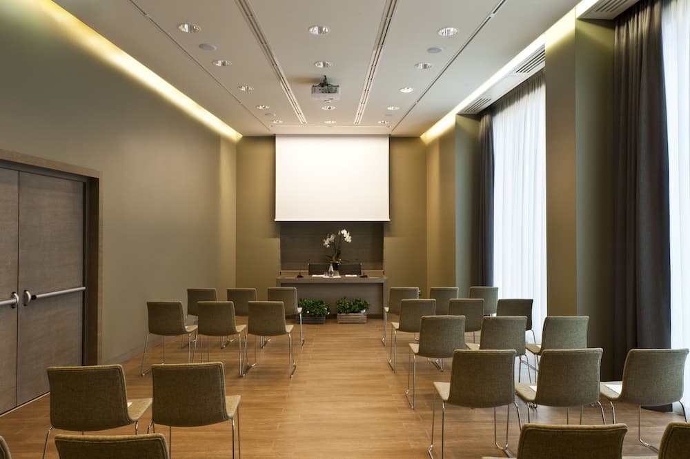 Starhotels E.c.ho. — 6