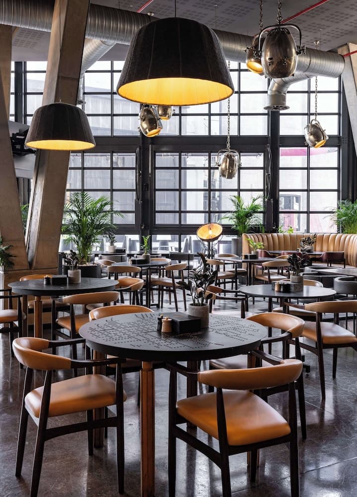 Radisson RED V&A Waterfront, Cape Town hotel, Silo 6, South Arm Road, V&A Waterfront, Cape Town, Western Cape, 8001, South Africa — photo 49