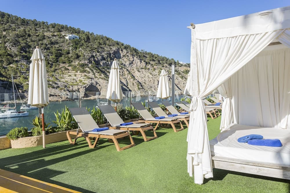 Hotel Palladium Cala Llonga - Solo para adultos — 11