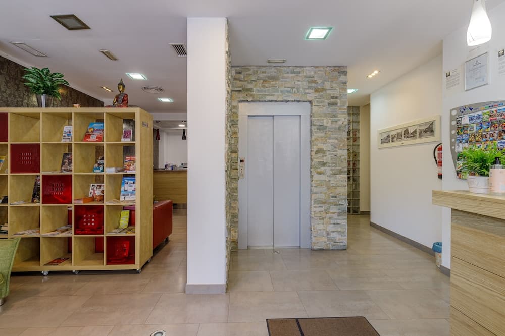 HA Hotel Trebol — 16