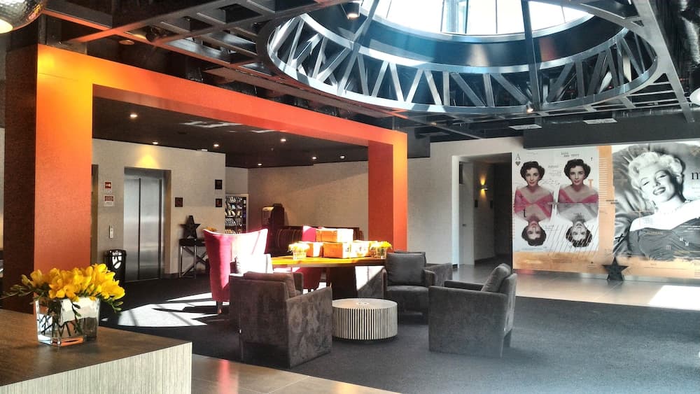 Hotel Star Inn Lisbon Aeroporto — 2