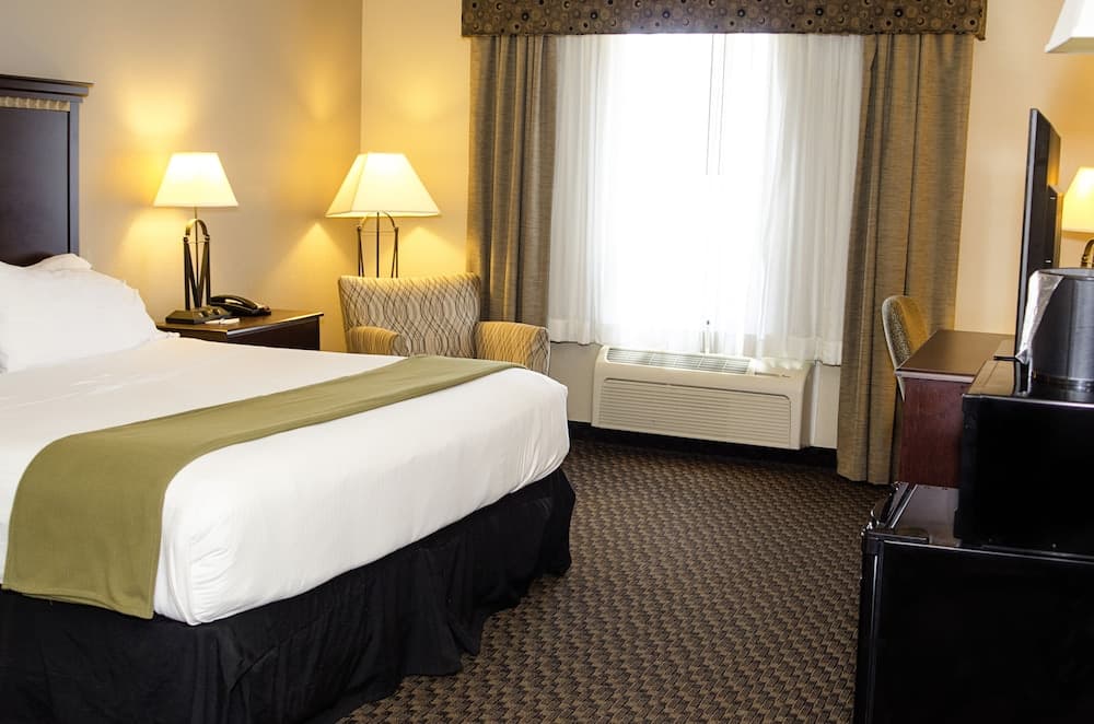 Holiday Inn Express & Suites Miami, ein IHG Hotel — 7