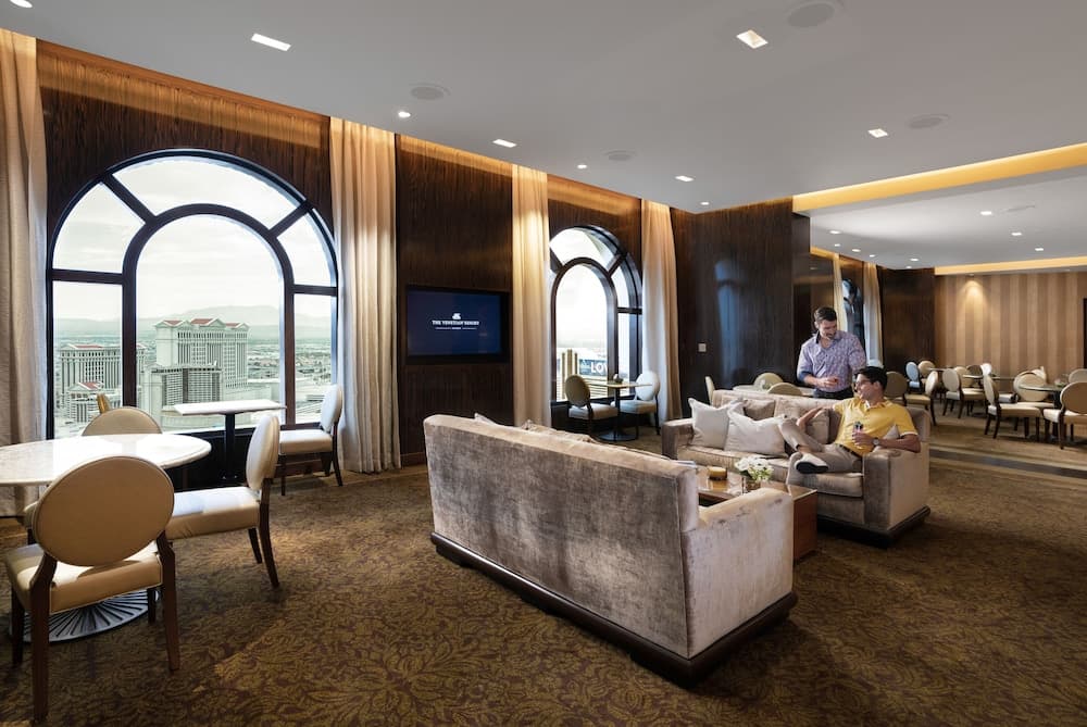 The Venetian Prestige Club Lounge — 27