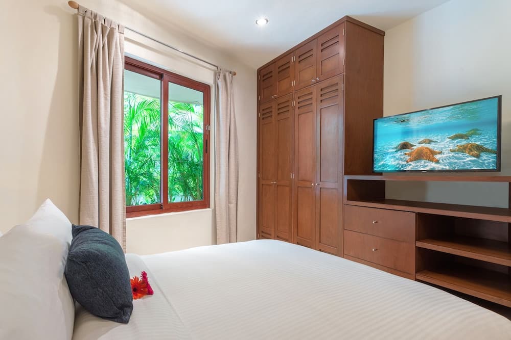 Maya Villa Condo Hotel & Beach Club — 7