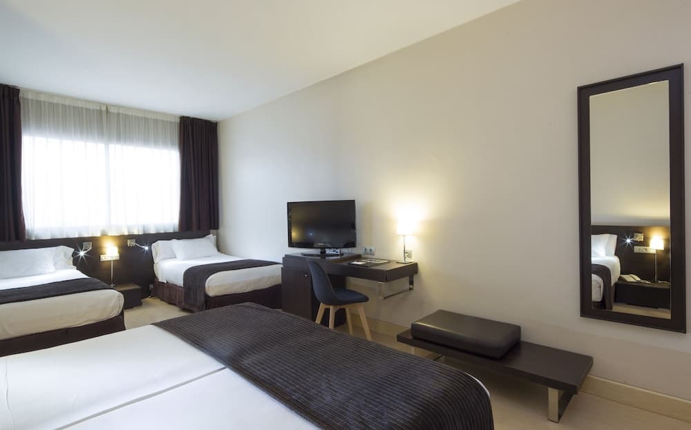 HM Jaime III Hotel — 3