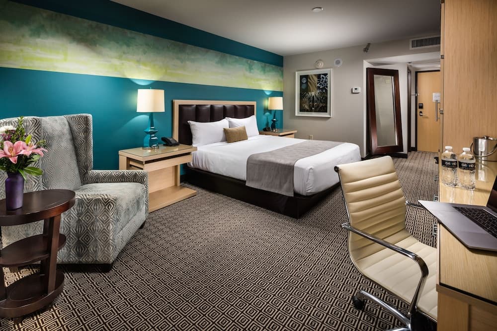 Downtown Grand Las Vegas — 24