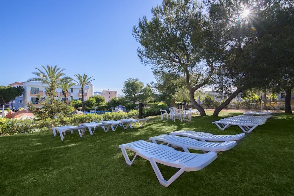 azuLine Hotel Mar Amantis & Mar Amantis II — 4