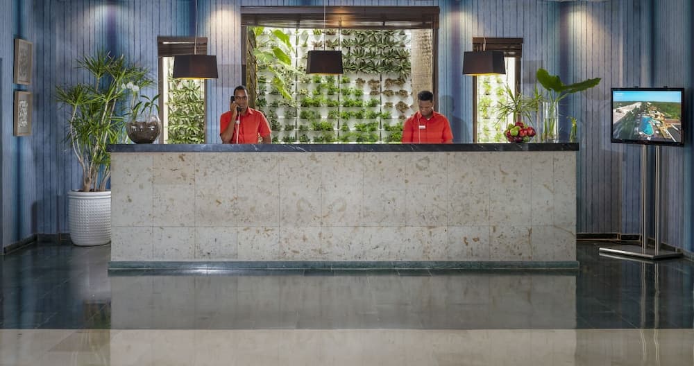 Catalonia Royal Bavaro - Solo Adulti — 5