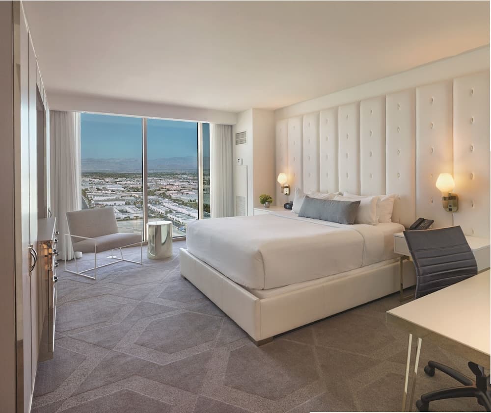 W Las Vegas — 6