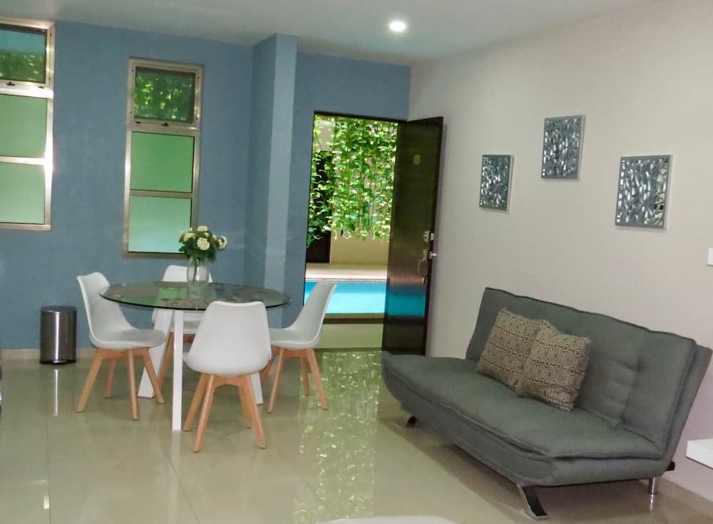 Palmarena Habitaciones y Residencias - Comodidad de Larga Estancia con Estacionamiento, Sauna, Gimnasio y Piscina (A pasos de la 5ta Avenida) — 12