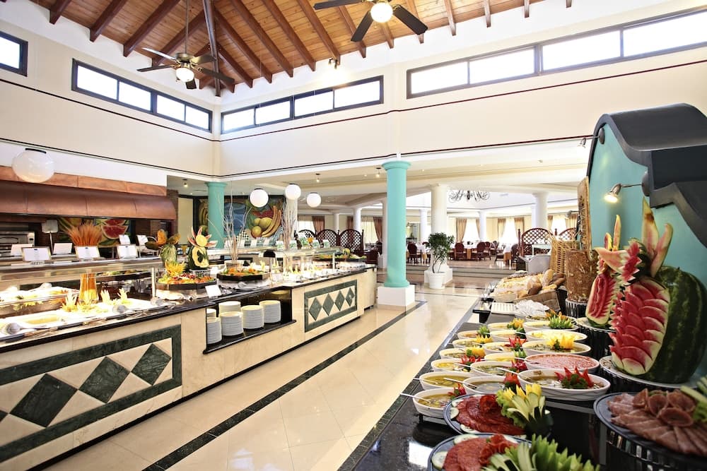 Bahia Principe Grand Bavaro - All Inclusive — 15
