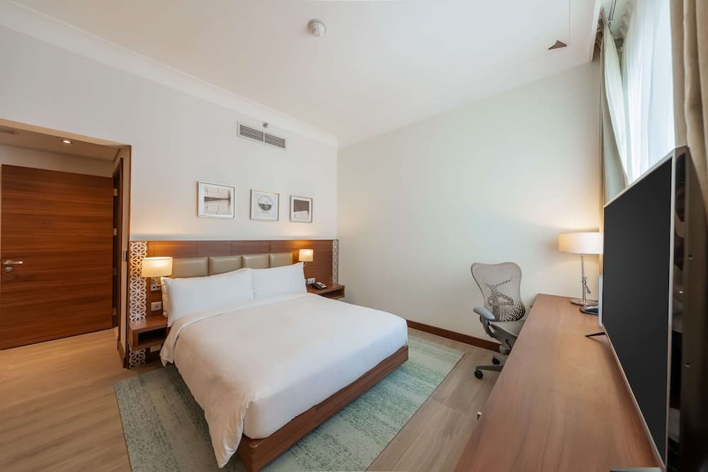 Hilton Garden Inn Dubai Al Mina — 22