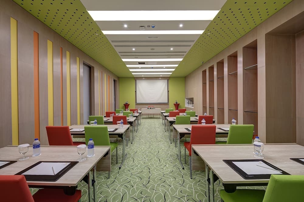 Al Khoory Atrium Hotel — 22