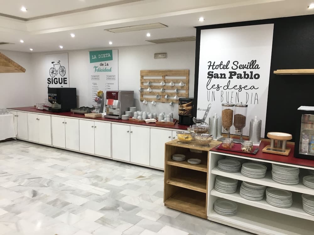 San Pablo Sevilla — 14