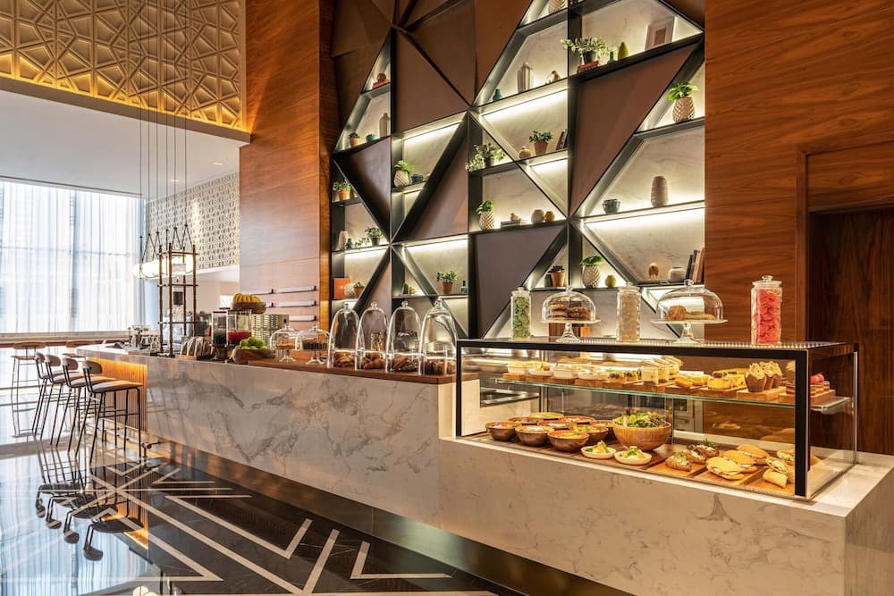 Sheraton Grand Hotel, Dubai — 2