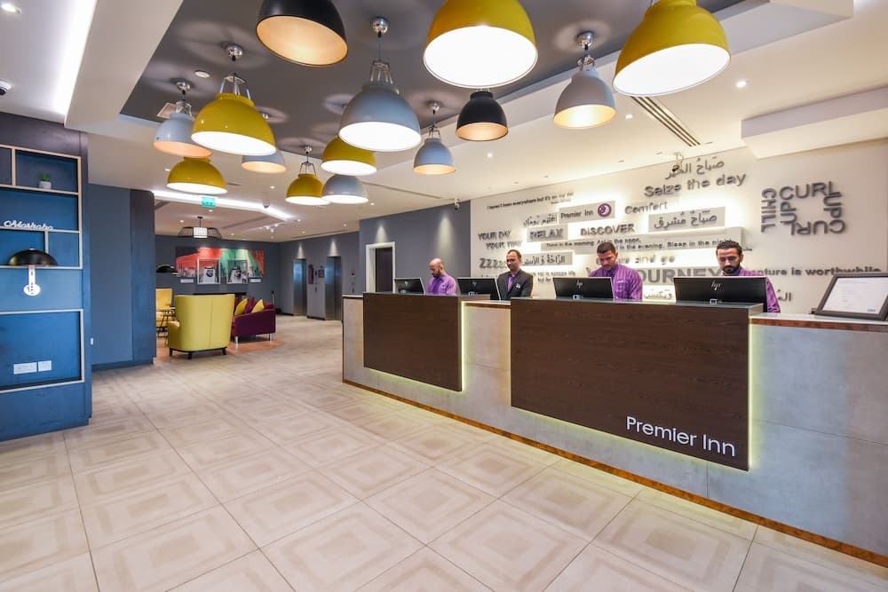 Premier Inn Dubai Aeroporto Internazionale — 5