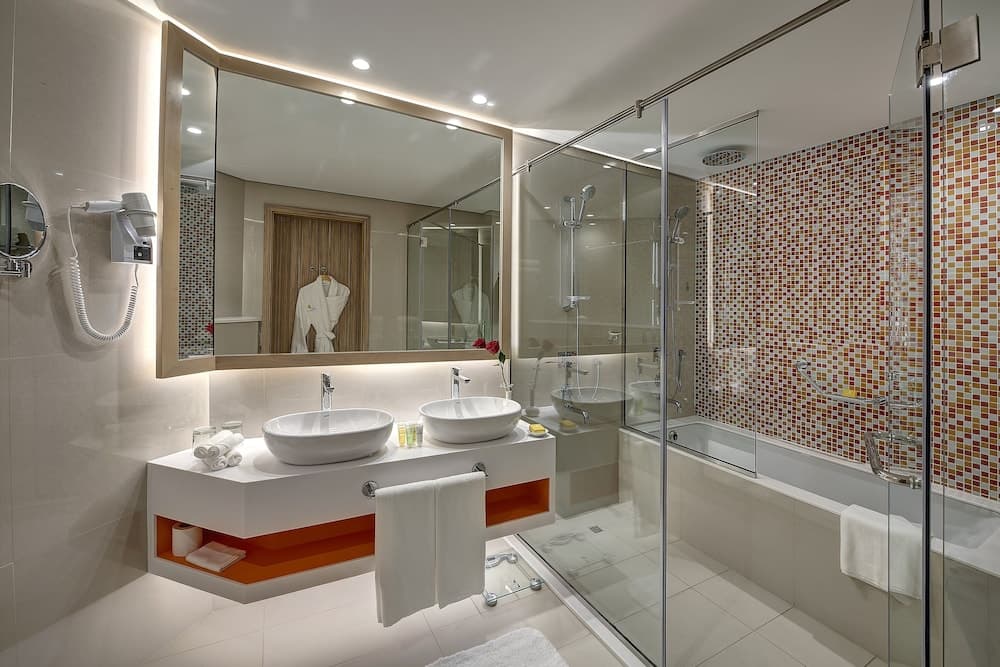 Al Khoory Atrium Hotel — 21
