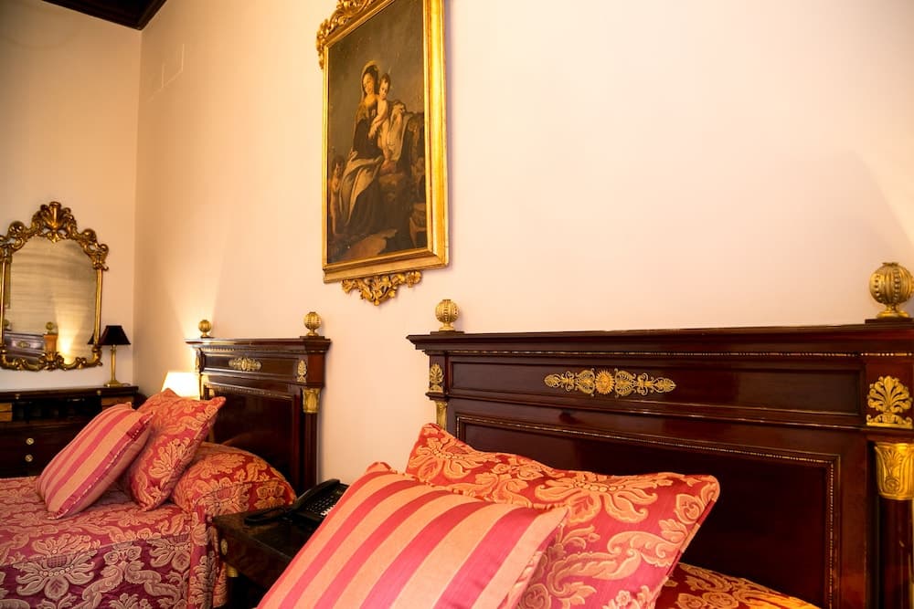 Hotel Ateneo Sevilla — 17