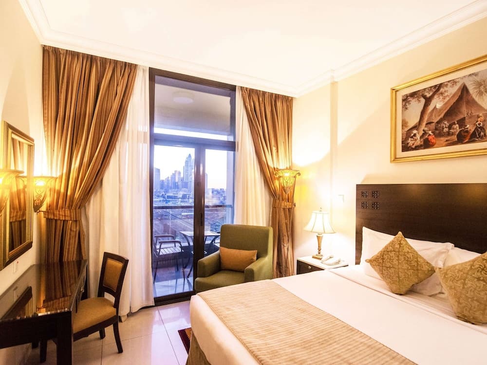 Mercure Dubai Barsha Heights Hotel Suites und Apartments — 18