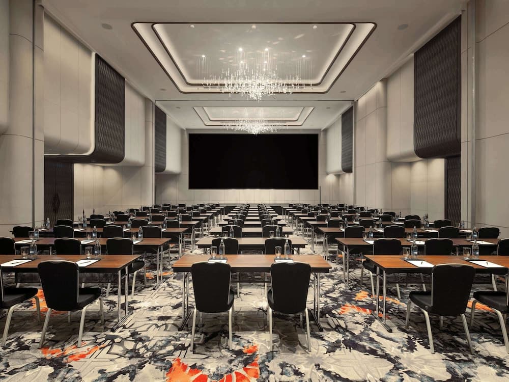 Grand Mercure Bangkok Atrium — 13
