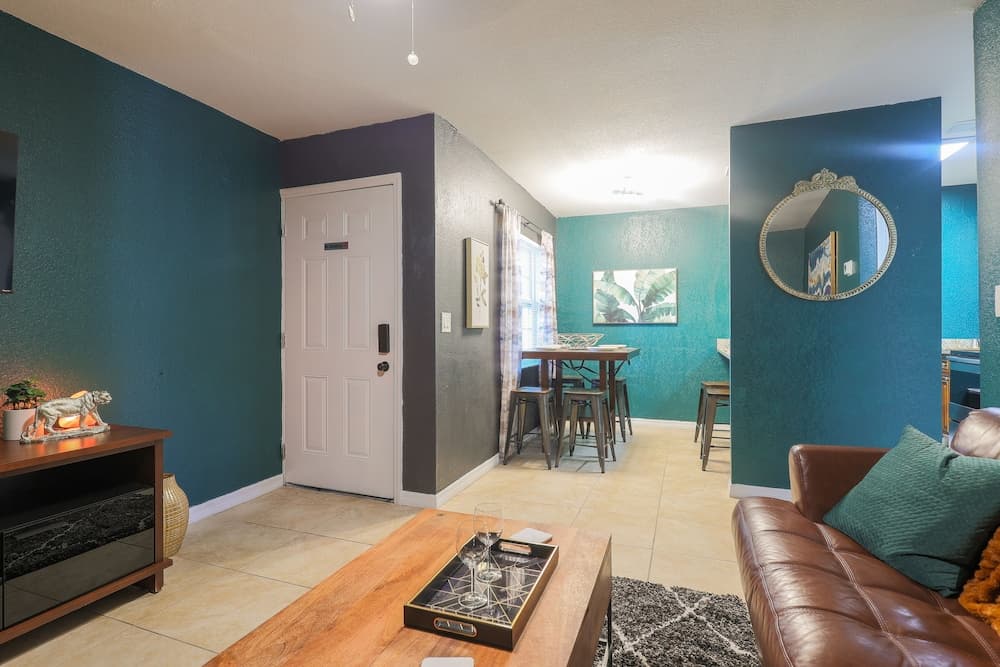 Saint Joseph Suites Down Town Tampa — 26