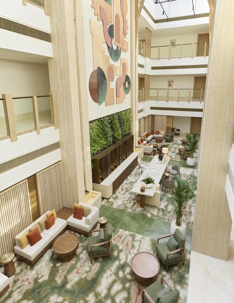 Sofitel Dubai The Palm Resort & Spa — 2