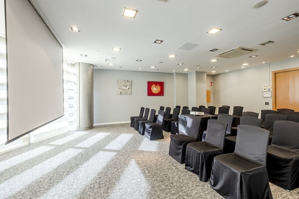 Eurostars Grand Marina — 26