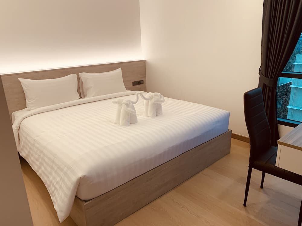 Thana Wisut Hotel — 15