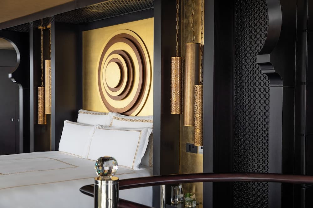 Jumeirah Emirates Towers Dubai — 21