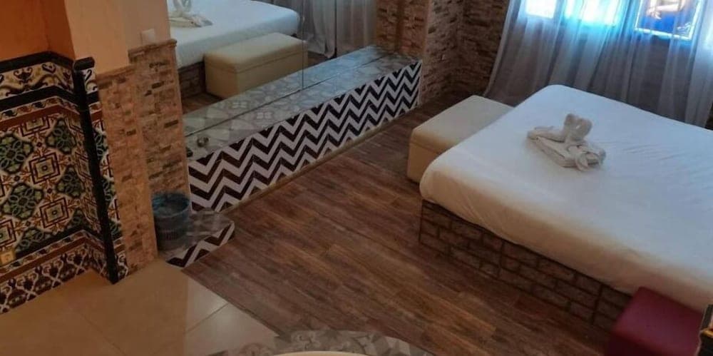 Hostal Avenida Andalucía — 16