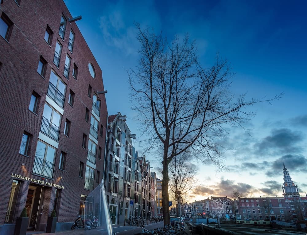 Luxury Suites Amsterdam — 16