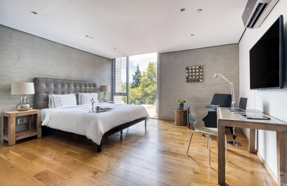 AR 218 Hotel von ULIV — 15
