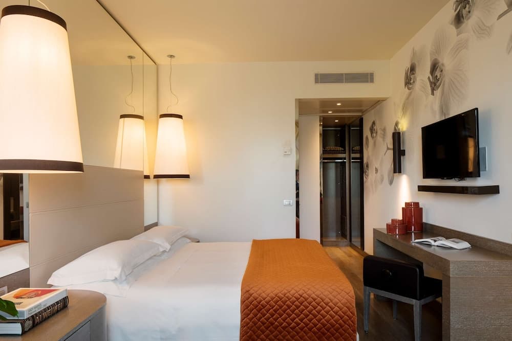 Starhotels E.c.ho. — 3