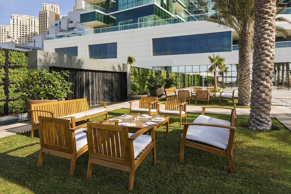 DoubleTree by Hilton Dubai - Jumeirah Beach — 6