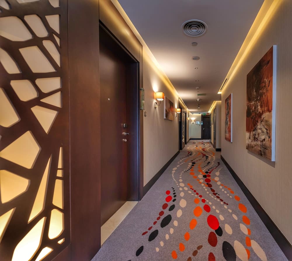 Canal Central Hotel — 19