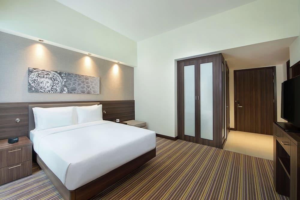 Hampton by Hilton Dubai Flughafen — 11