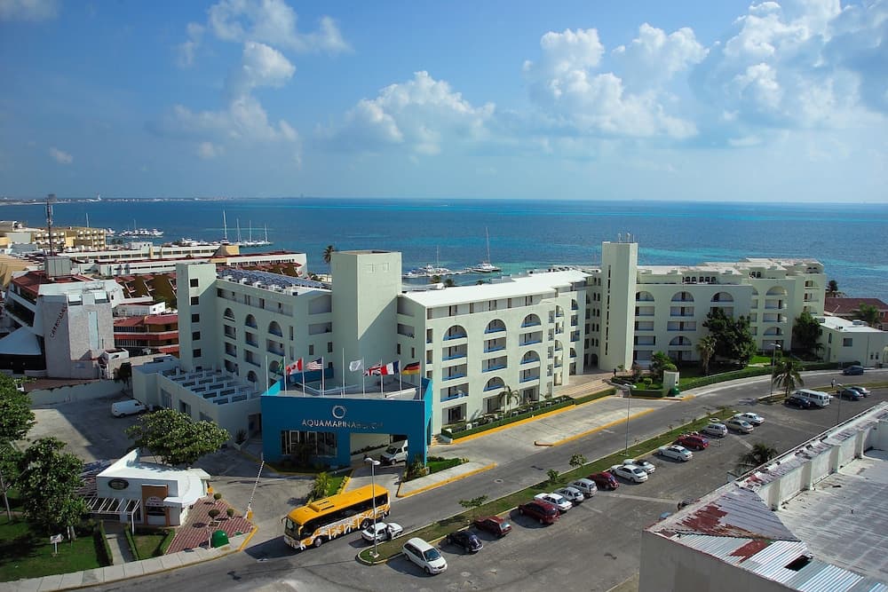 Aquamarina Beach Hotel — 27