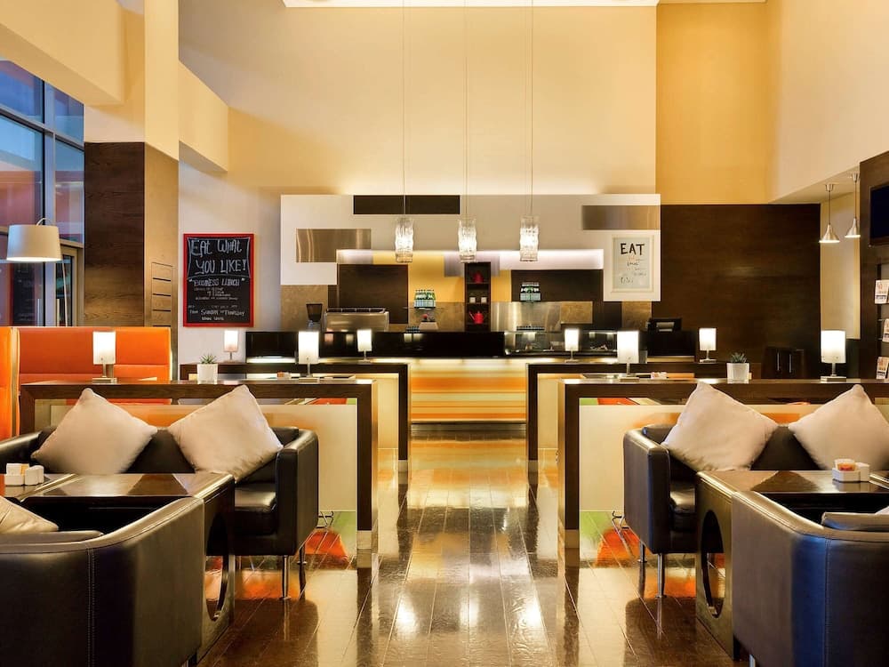 ibis Dubai Al Rigga — 16