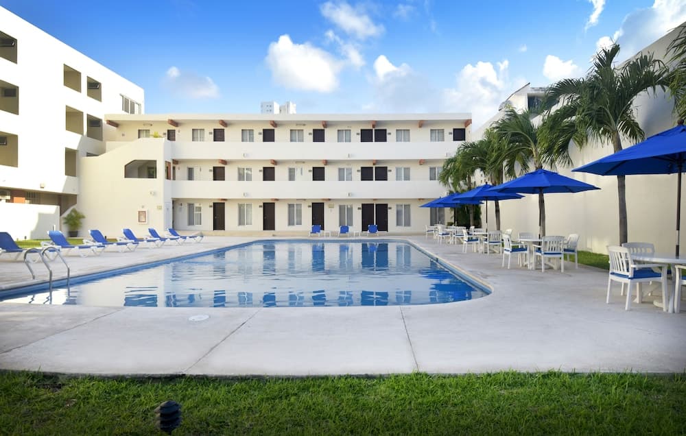 Hotel Bonampak — 17