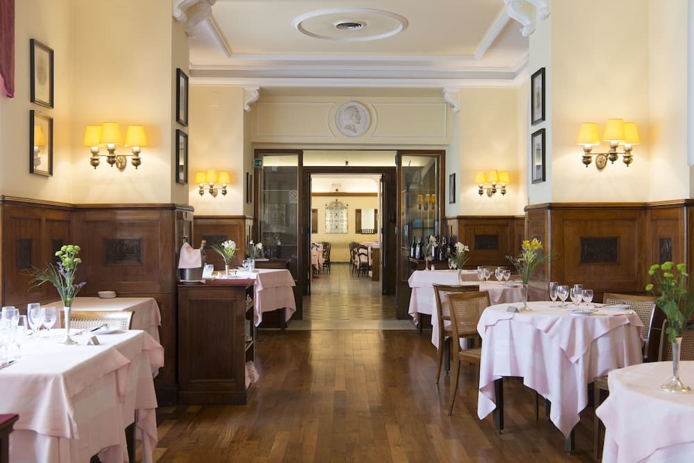 Hotel Bettoja Massimo D'Azeglio — 9
