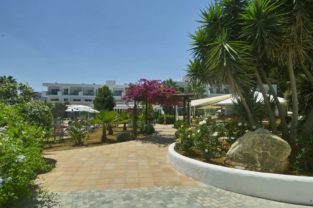 Balansat Resort — 15