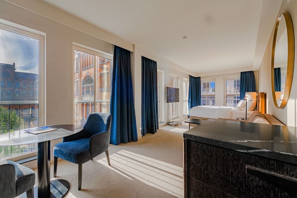 Pestana Amsterdam Flussufer — 7