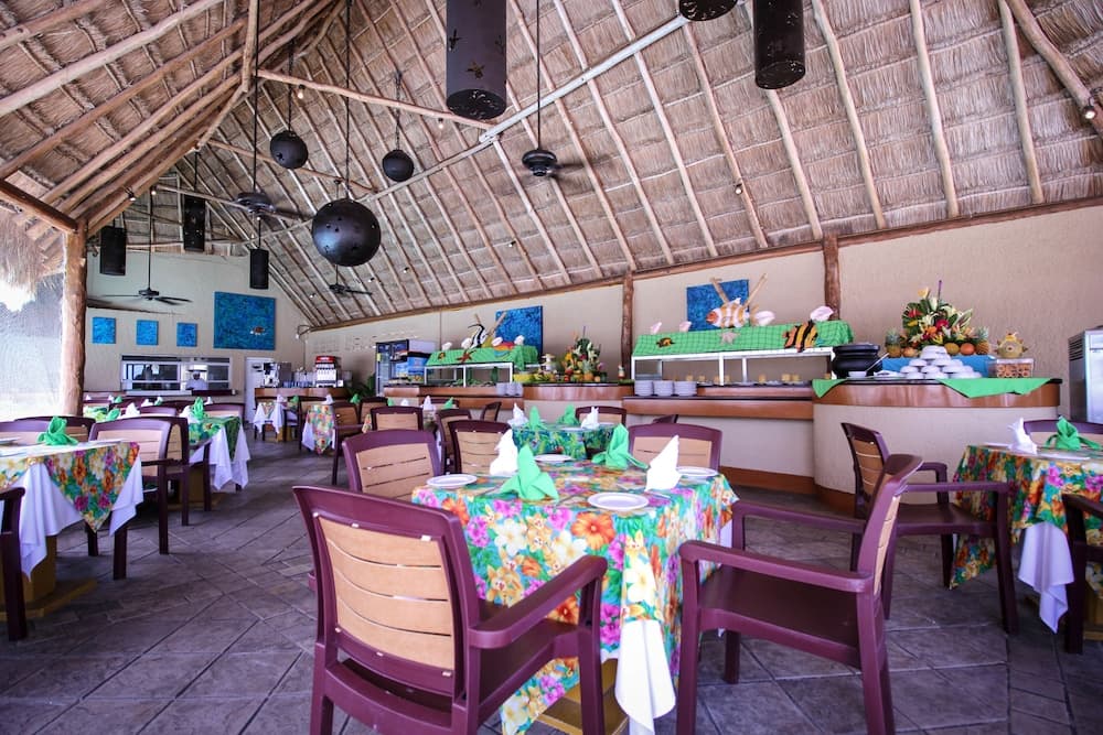 Aquamarina Strandresort — 15