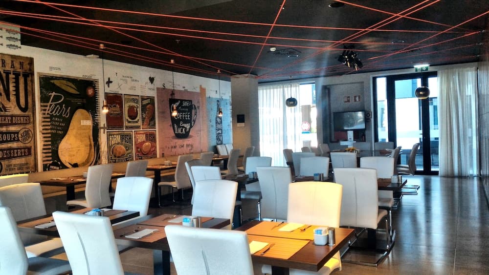 Hotel Star Inn Lisbon Aeroporto — 25