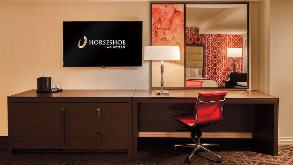 Horseshoe Las Vegas — 20