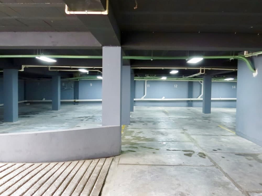 Palmarena Rooms and Residences - Long Stay Comfort with Parking, Sauna, Gym and Pool (Steps from 5th Avenue) — 29