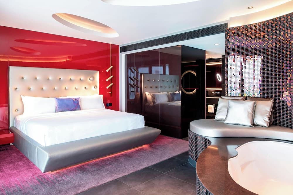 W Dubai - The Palm — 8