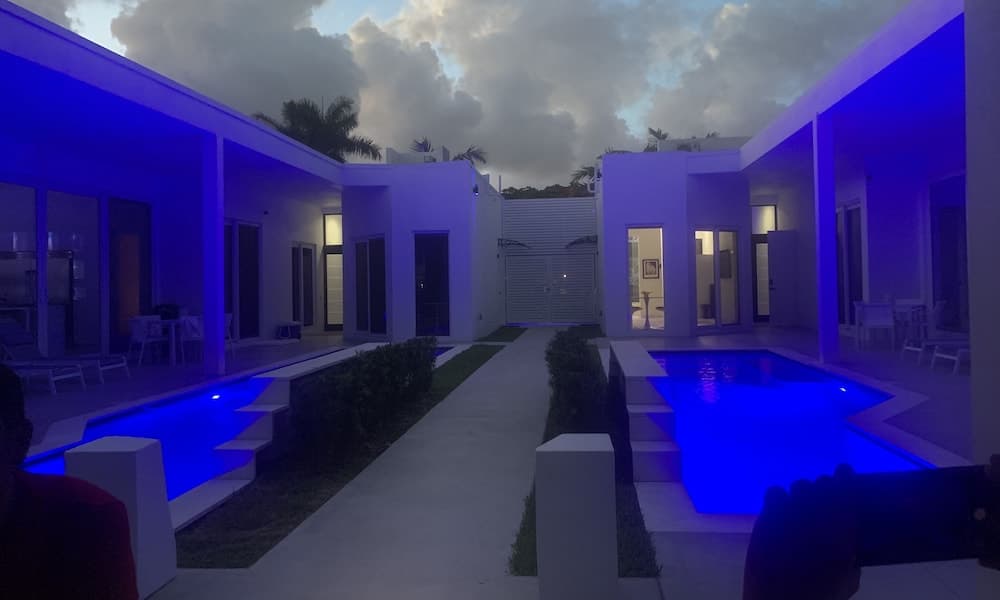 Guesthouse per soli uomini con opzione di abbigliamento vicino a Wilton Manors — 21